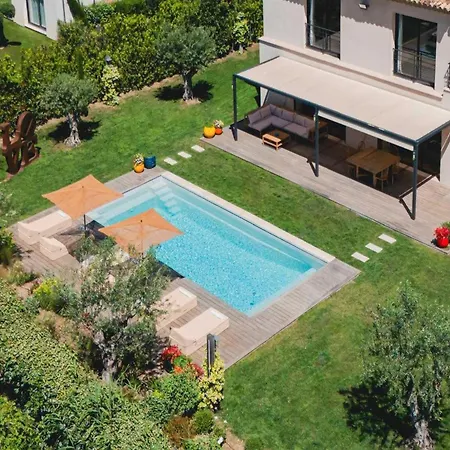 Elegant House - Ac- 5br -10p - Апартаменты